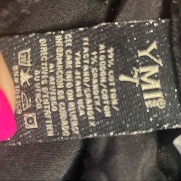 YMI denim shorts - Picture 3 of 3